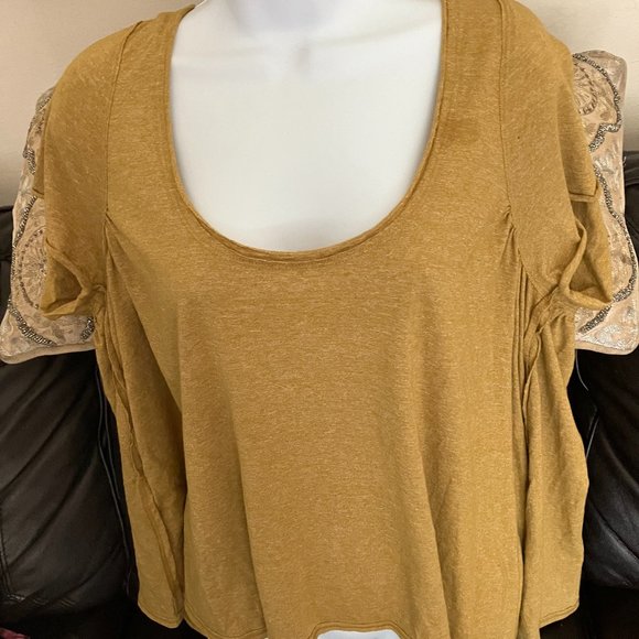 WE THE FREE - Short Sleeve Loose Fit Boxy Tee (Mustard) - Picture 3 of 4